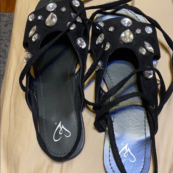 sandals - Picture 2 of 2